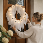 Geister-Kranz LED beleuchtet – 31 cm für Tür und Fenster