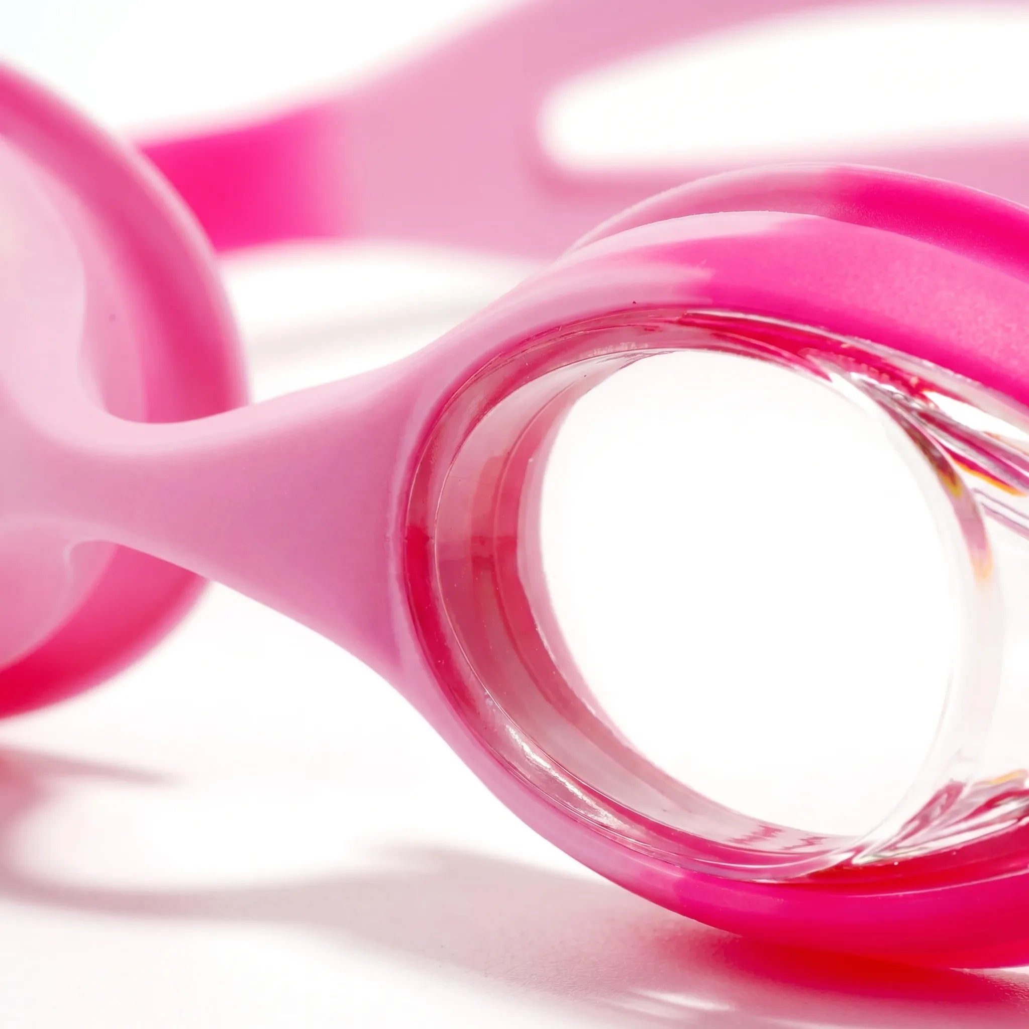 Schwimmbrille für Kinder mit Nasenklemme und Ohrstöpsel