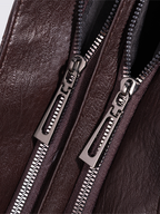 Handtasche mit Reißverschlusstaschen und abnehmbarem Trageriemen