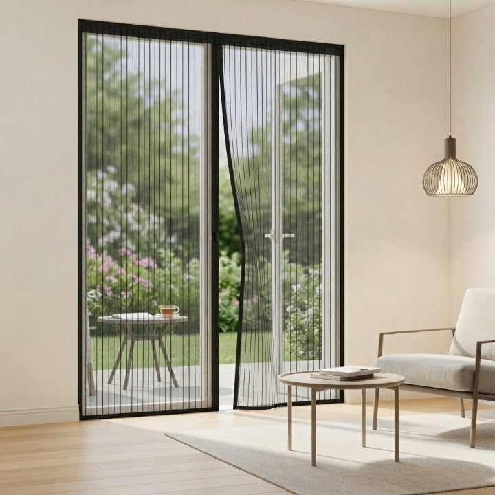 Magnetic door screen against insects – Closes automatically