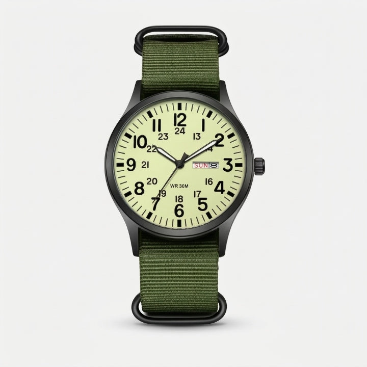 Herrenuhr im Military-Stil mit NATO-Armband, 4,2 cm, 24-Stunden-Anzeige