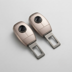 Seatbelt extension with locking mechanism