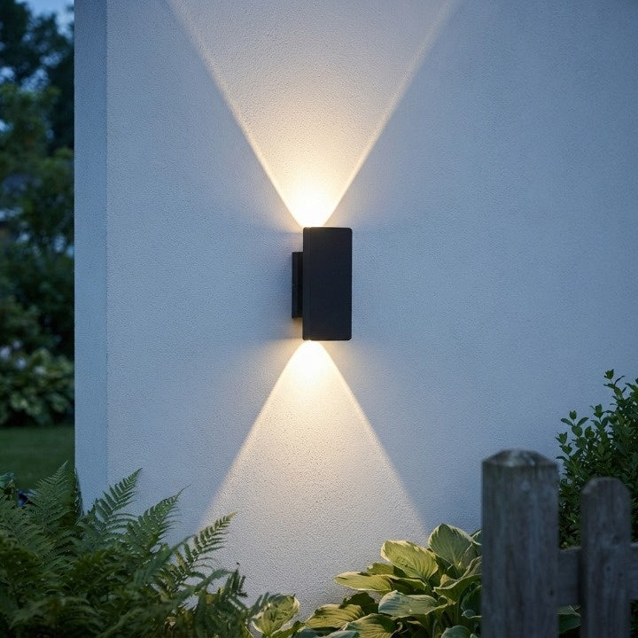 Wetterfeste LED-Wandleuchte – weiches Doppellicht für drinnen & draußen