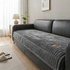 Quilted sofa cover – Protects against pet hair & wear