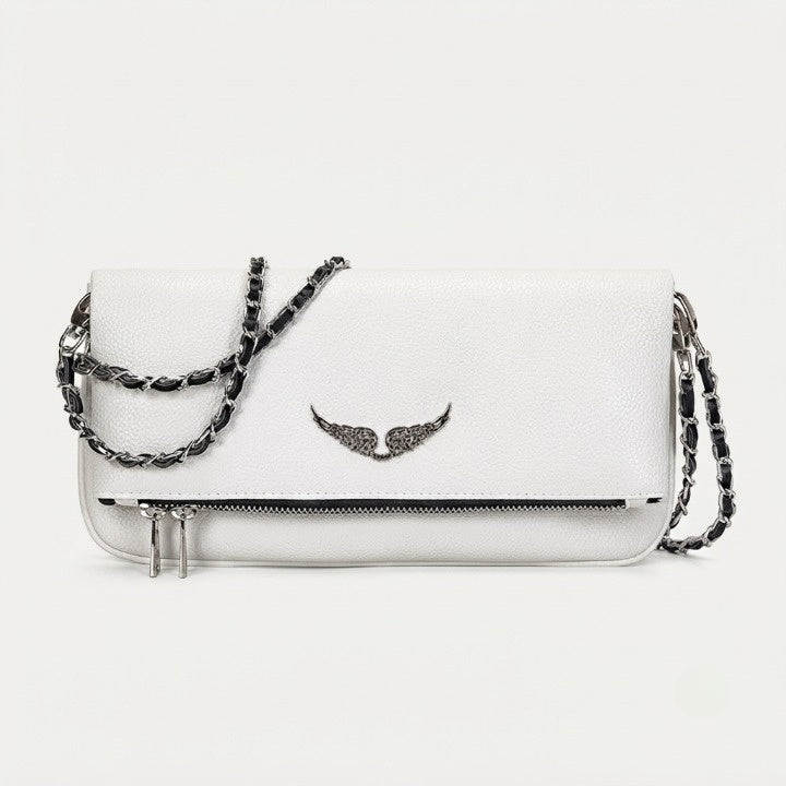 Clutch mit Strassstein-Details und Kettenschulterriemen