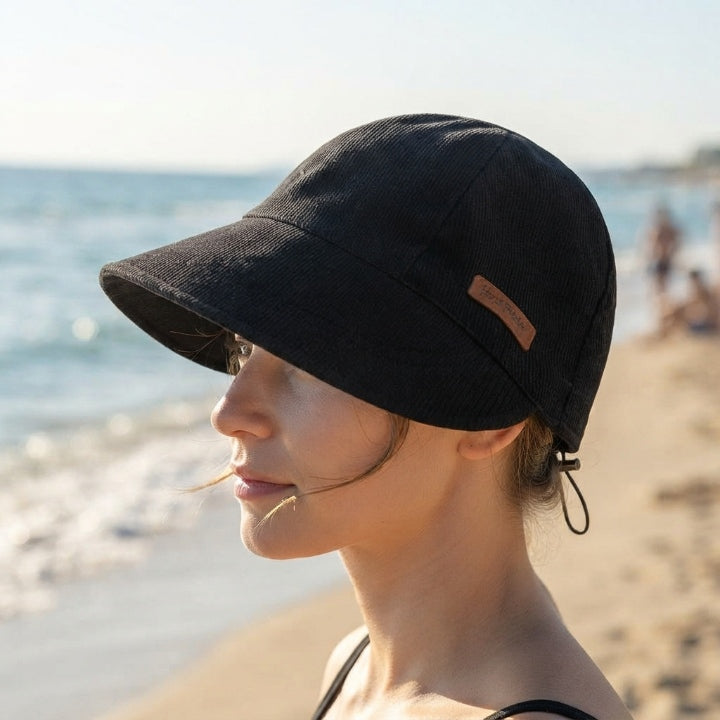 Foldable sun hat with UV protection