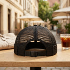 Breathable mesh cap without a brim, adjustable from 55 to 60 cm, only 43 g