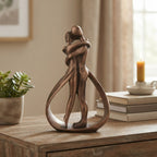 Umarmungs-Skulptur Paar mit Bronzeeffekt, 26 cm, Kunstharz – Dekofigur für Zuhause