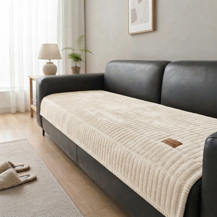 Quilted sofa cover – Protects against pet hair & wear