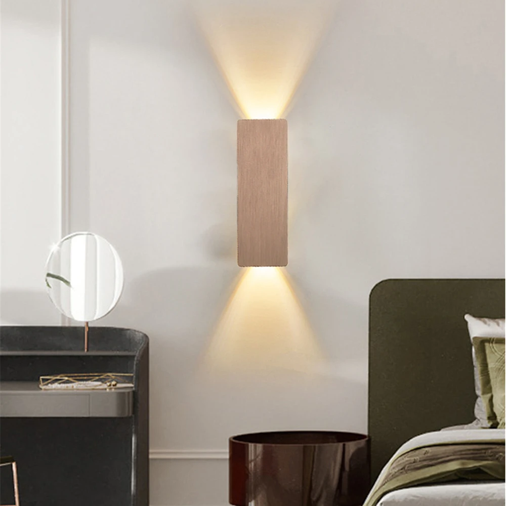 LED-Wandleuchte mit Dual-Beleuchtung nach oben und unten