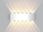 Innen-LED-Wandleuchte mit Auf-Ab-Licht – Warmweiß
