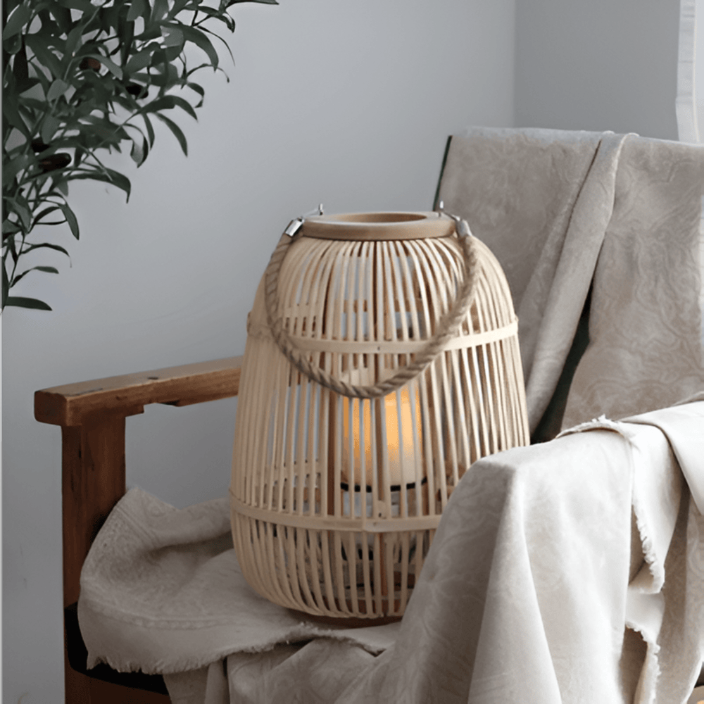 Rattan Laterne mit LED-Kerze – Handgeflochten