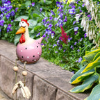 Huhn-Gartenfigur mit beweglichen Holzbeinen und großen Augen
