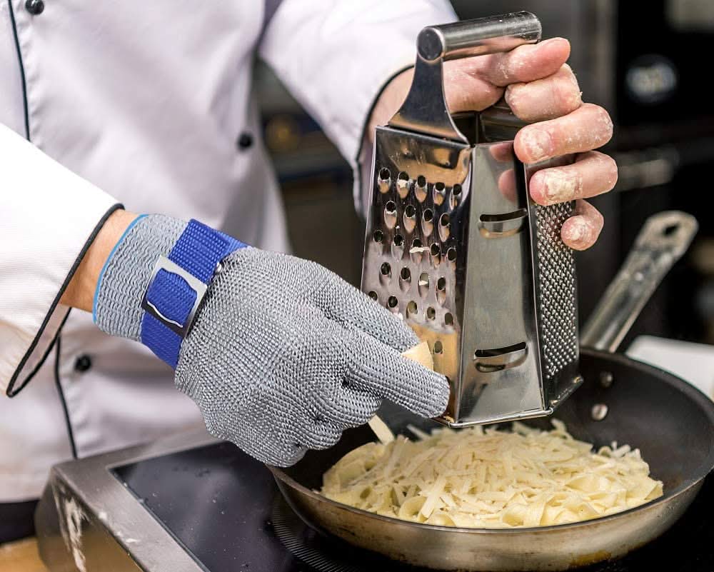 Protective gloves – Highest cut resistance for your protection
