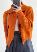 Strickcardigan mit Peter-Pan-Kragen und Knöpfen