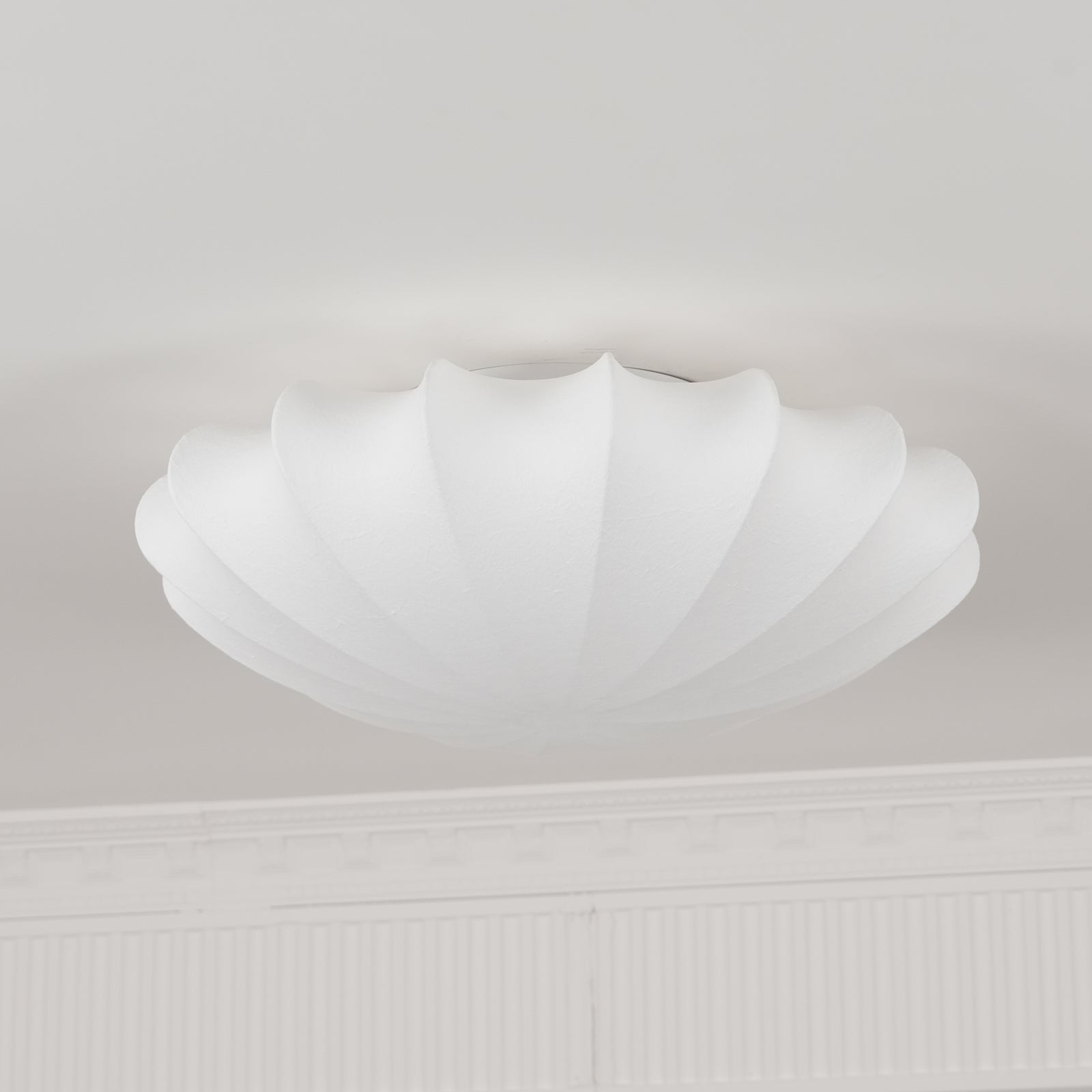 Deckenleuchte Muschel-Design mit warmem Licht