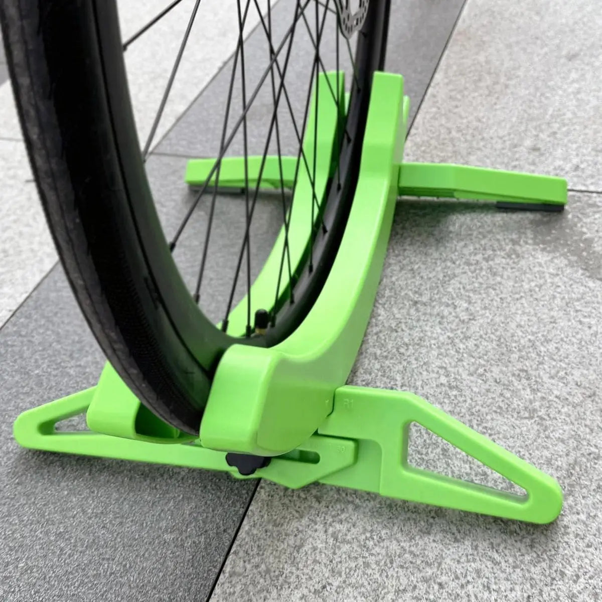 Nie wieder wackelnde Fahrräder – Unser stabiler Universal-Ständer Mivoza Deutschland