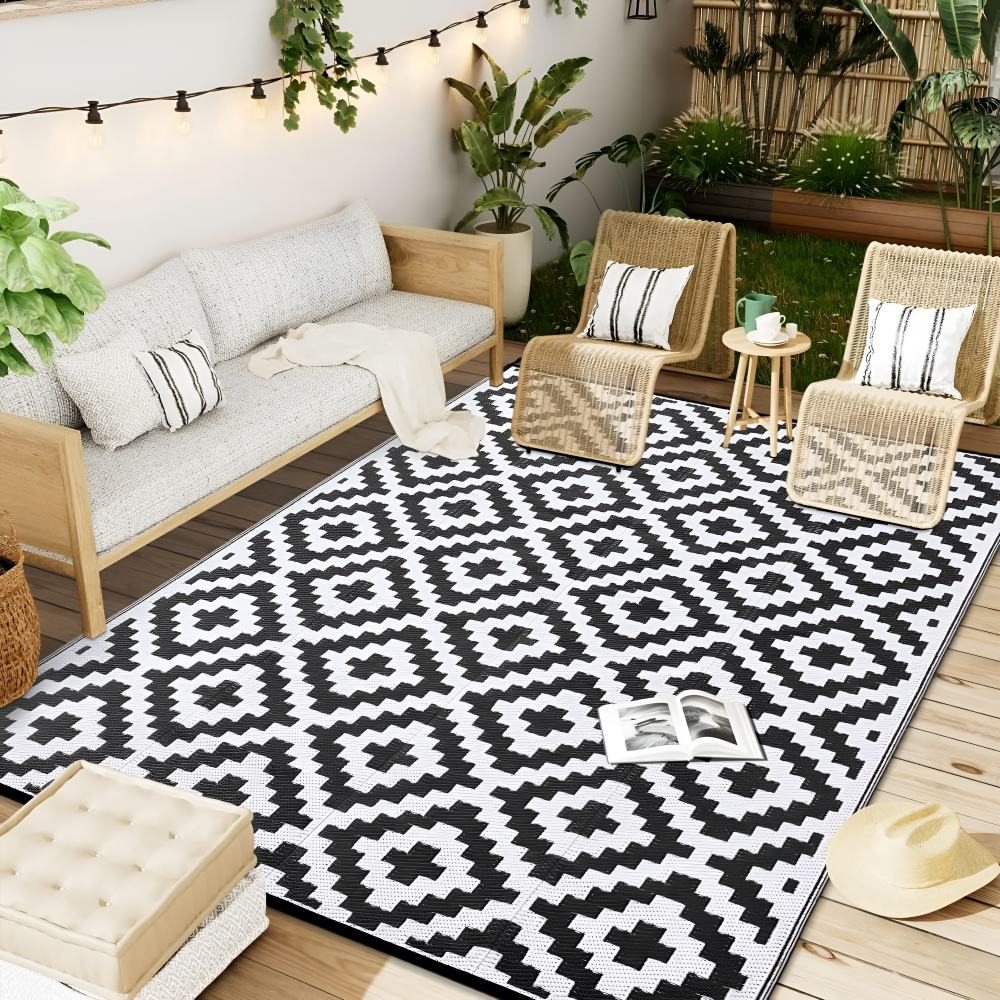 Outdoor Reversible Non-Slip Rug – UV-Resistant for Terrace