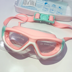 Schwimmbrille mit Anti-Beschlag-Gläsern für Kinder