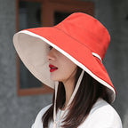 Sun hat with wide brim for optimal UV protection