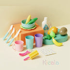 Water play table with fountain and toys