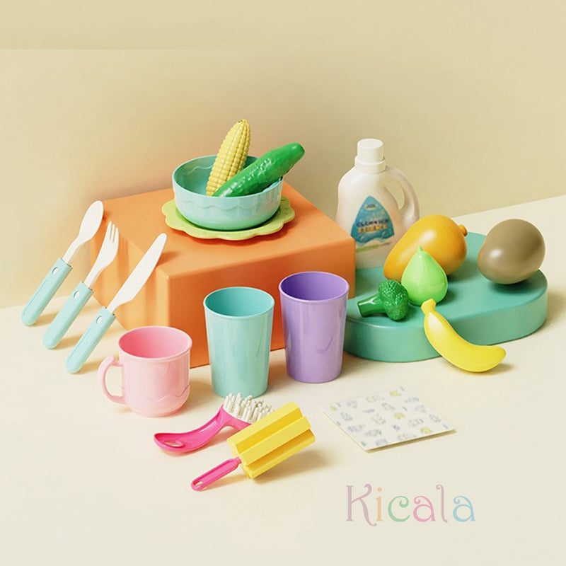 Water play table with fountain and toys
