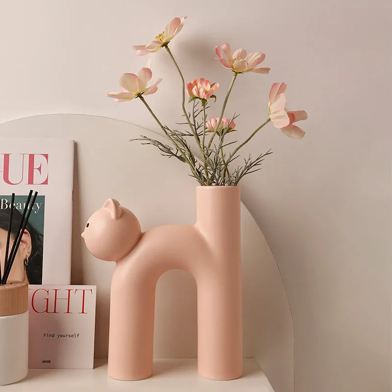 Cat vase porcelain – playful design for flowers and decor