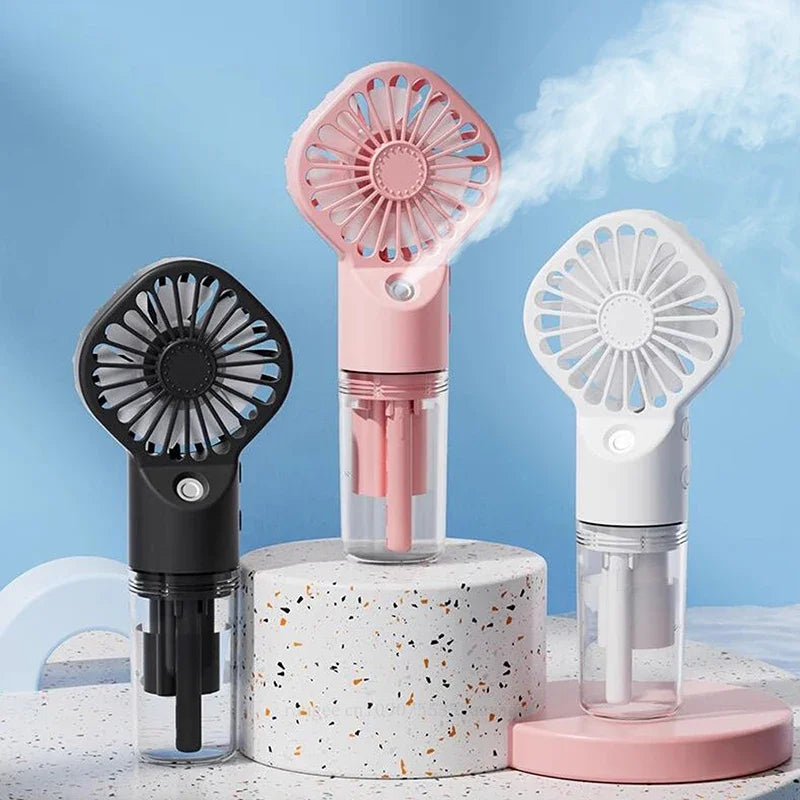 Handventilator mit Sprühfunktion – 4 Stufen, USB