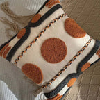 Decorative pillow with tufted patterns cm