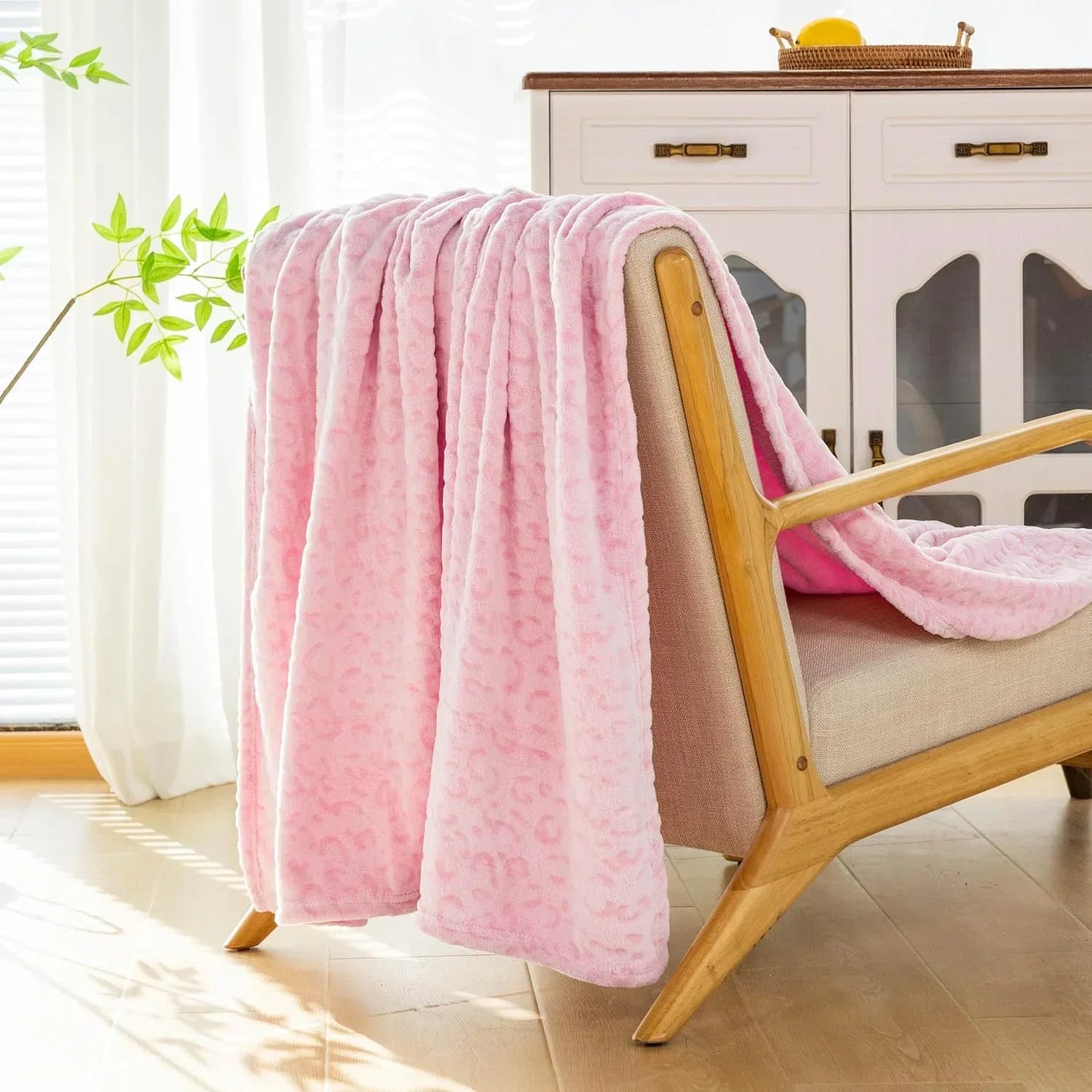 Kuscheldecke Fleece mit Leopardenmuster