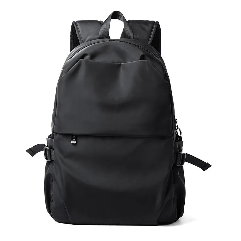 Rucksack wasserabweisend mit gepolstertem Laptopfach