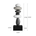 Stone sculpture with stacked elements – balance and calm