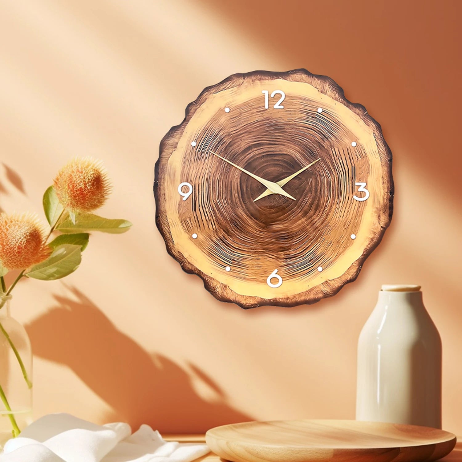Wanduhr im Baumscheiben-Design mit lautlosem Uhrwerk