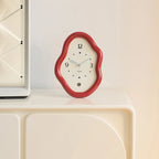 Wall Clock Organic Shape – Sculptural Design with Smooth Frame