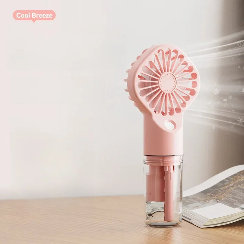 Handventilator mit Sprühfunktion – 4 Stufen, USB
