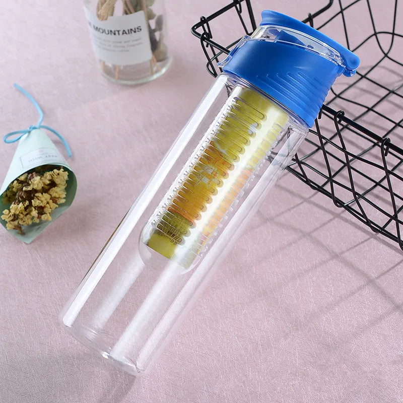Trinkflasche mit Fruchtinfuser – 700 ml