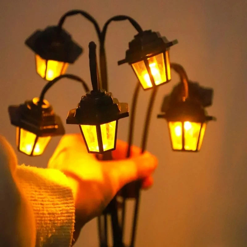 Retro Solar-Gartenlaterne mit 6 LED-Leuchten