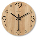 Wanduhr Holzoptik 30 cm mit geräuschlosem Quarzwerk