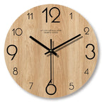 Wanduhr Holzoptik 30 cm mit geräuschlosem Quarzwerk