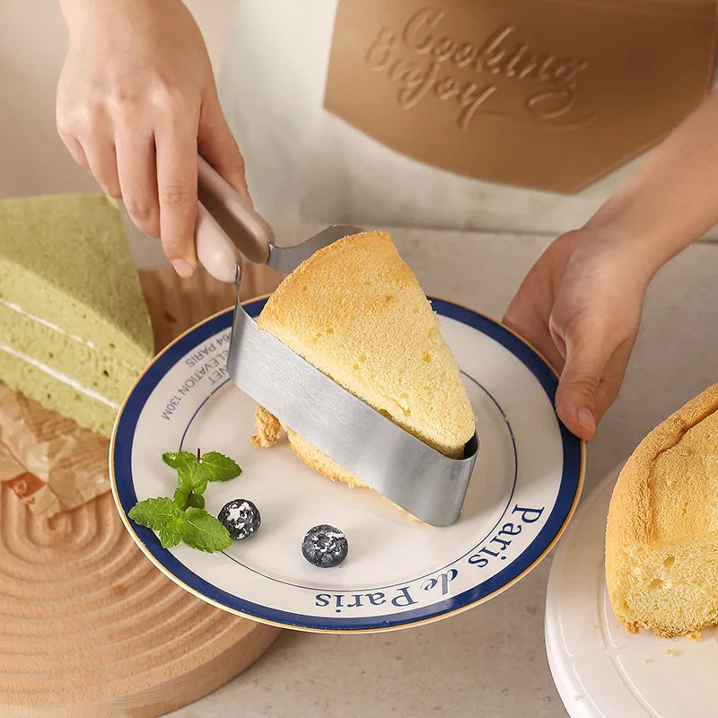 Stainless steel cake server for perfect cake slices