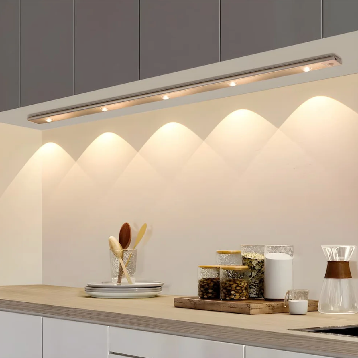 LED-Schrankleuchte kabellos mit Bewegungsmelder