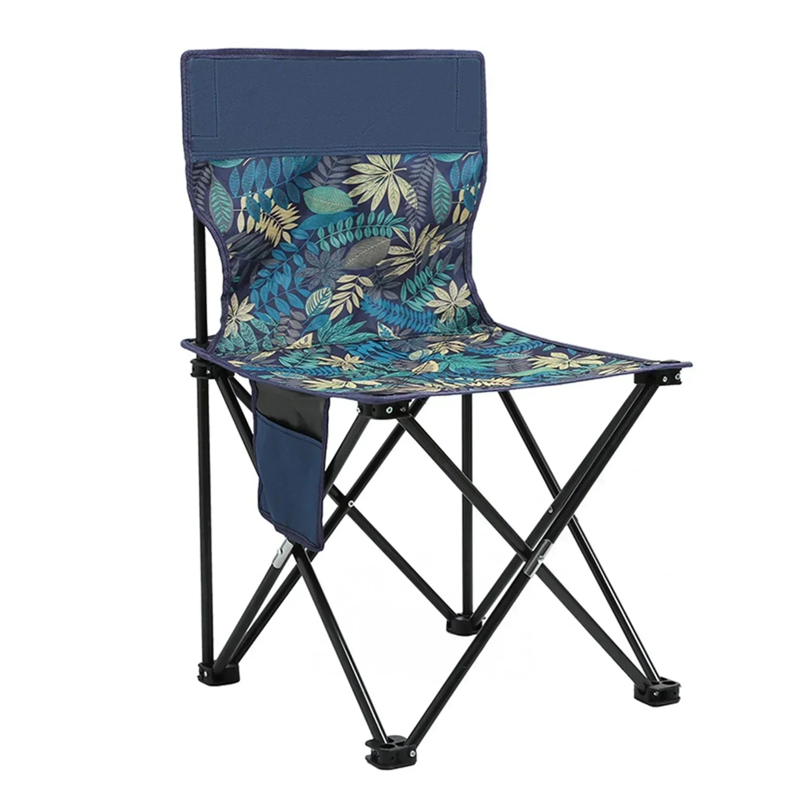 Folding chair for camping and outdoor use with carrying bag