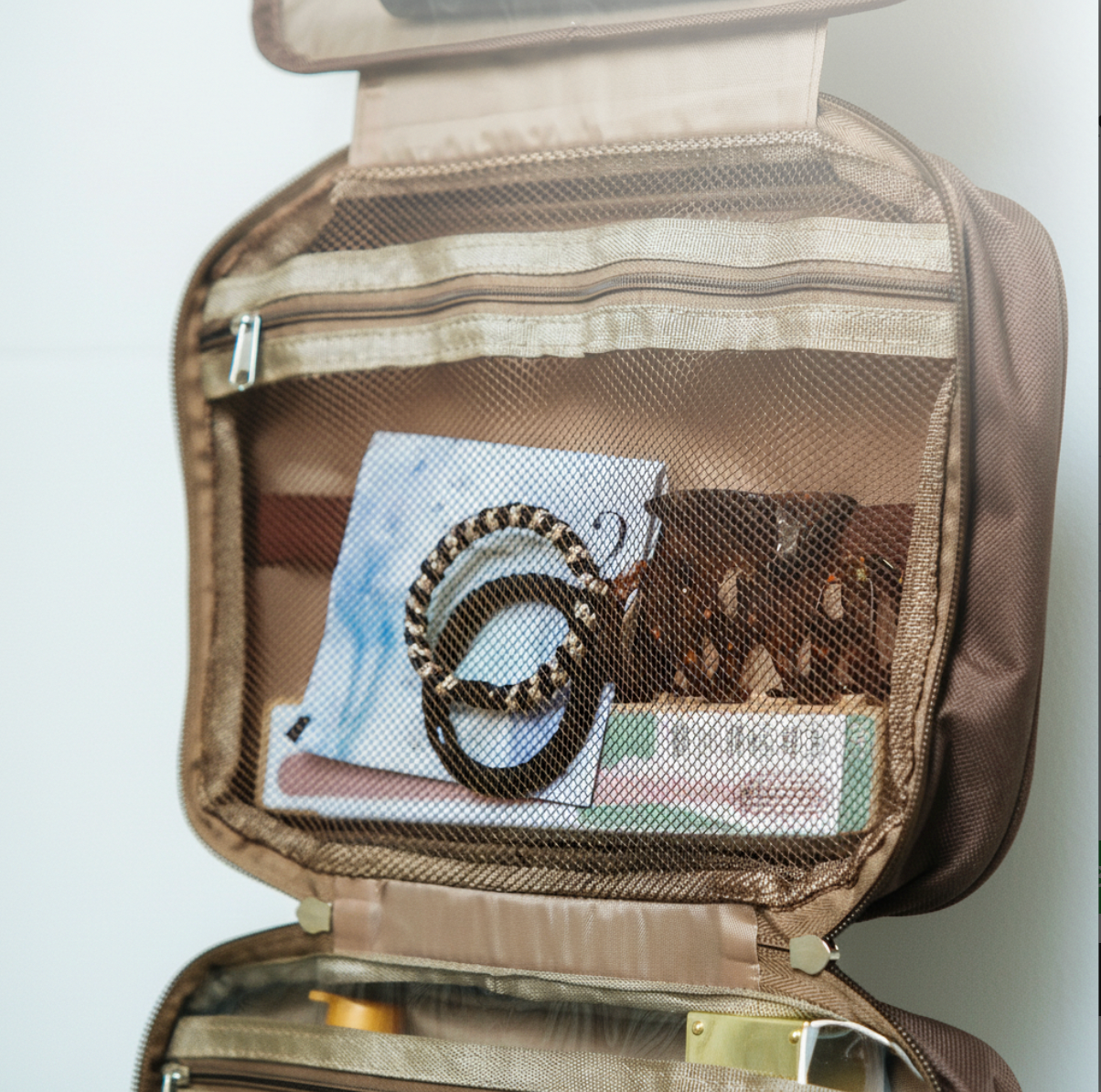 Travel toiletry bag with multiple compartments – Mocca Brown 28 cm