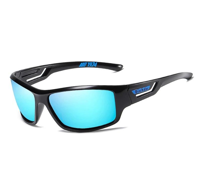 Sports sunglasses with photochromic lenses UV400
