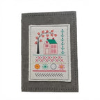 Embroidery book for self-embroidery - 8 pages of cotton-linen fabric with pre-printed stitch patterns, incl. sewing kit