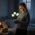Tulip LED Table Lamp in Ceramic Pot – Warm Decorative Light