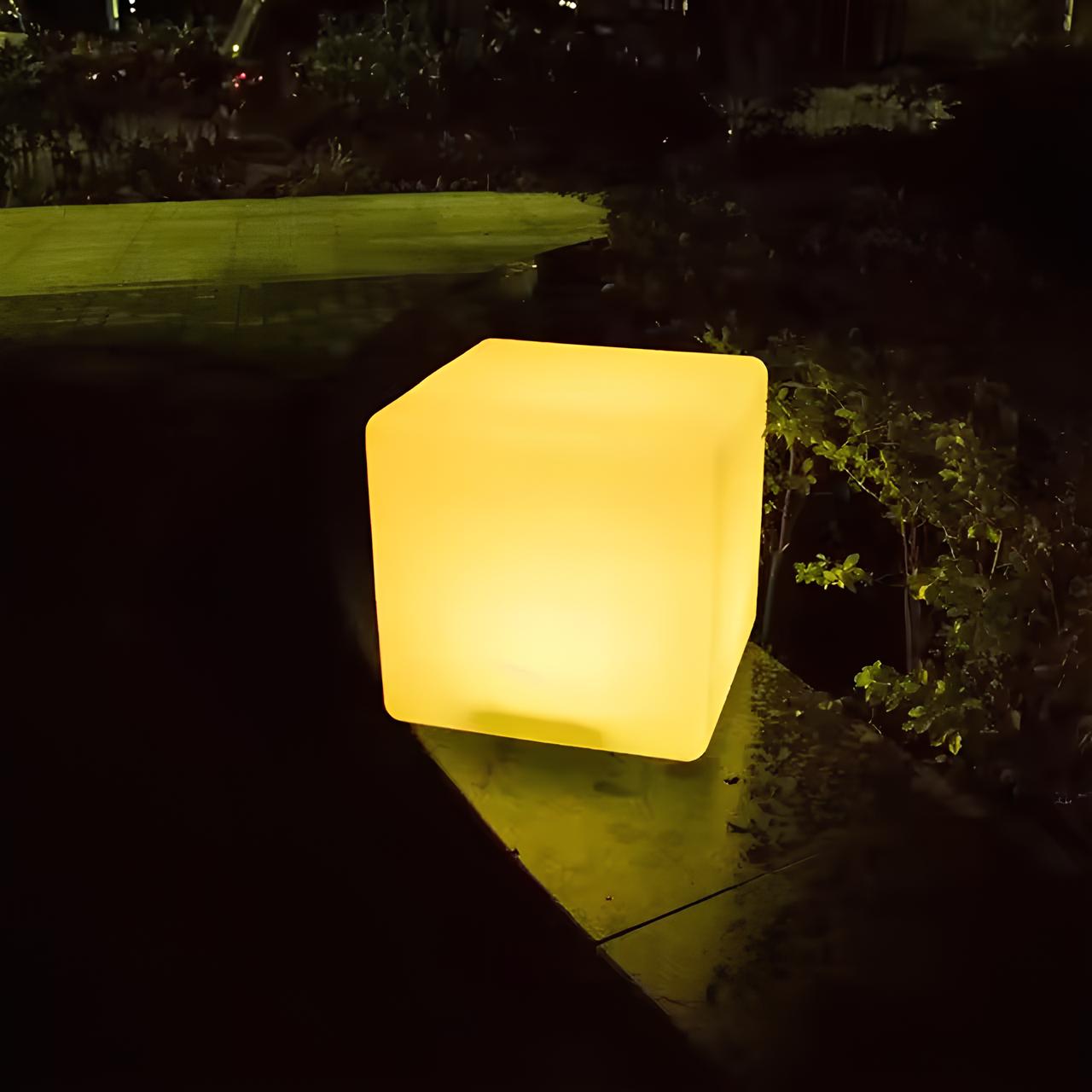 LED cube light for garden and terrace with remote control
