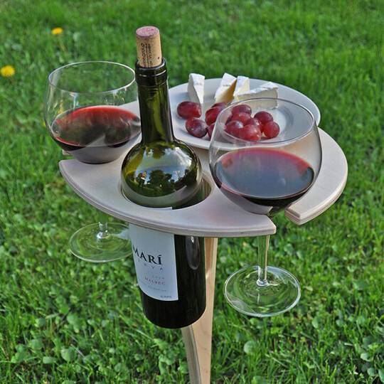 Weintisch klappbar mit Weinglashalter für Picknick