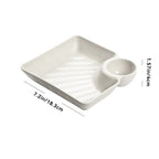 Dip holder with integrated sauce compartment – No more dripping