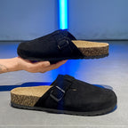 Pantoletten mit Korksohle und verstellbarem Riemen